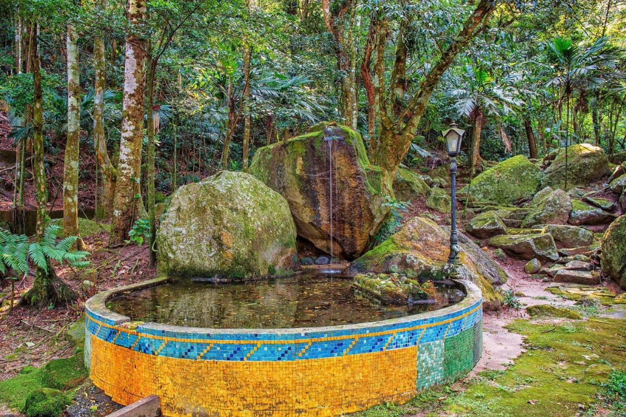Jumpinbed - Vila onde passa um rio Guapimirim Exterior foto